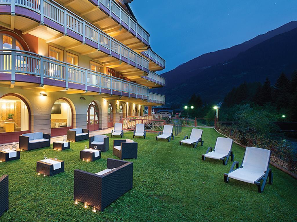 Residence Club Ponte Di Legno Exterior photo